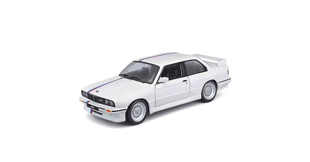 Szuper akció BMW M3 (E30) (1988) fehér – 1 24 méretarányos fém modellautó és játékautó Bburago