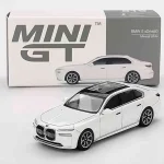BMW i7 Xdrive60 (2024) fehér - MiniGT 819 - 1 64 méretarányos fém modellautó - TrueScale Miniatures (TSM) Szezonális akció