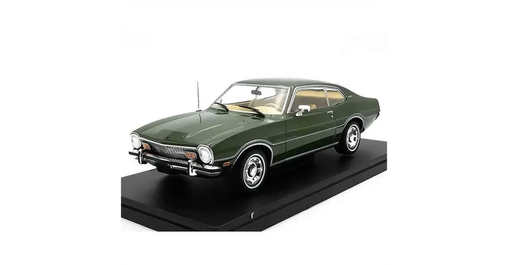 Utolsó esély Ford Maverick (1974) zöld – 1 24 méretarányos fém modellautó Edicola