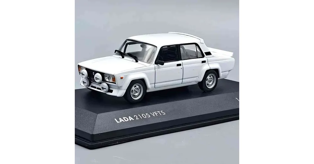 Lada 2105 VFTS fehér – 1 43 méretarányos fém modellautó FOX18 Biztonságos vásárlás