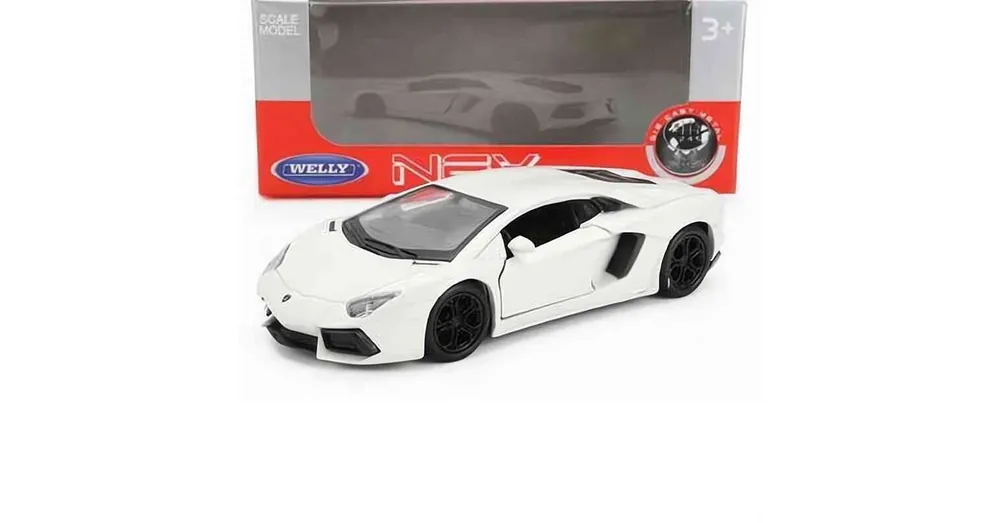 Lamborghini Aventador LP700-4 (fehér) – 1 38 méretarányos fém játékautó Welly Különleges ajánlat