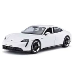 Porsche Taycan Turbo S fehér – 1 24 méretarányos fém modellautó és játékautó Bburago Végkiárusítás