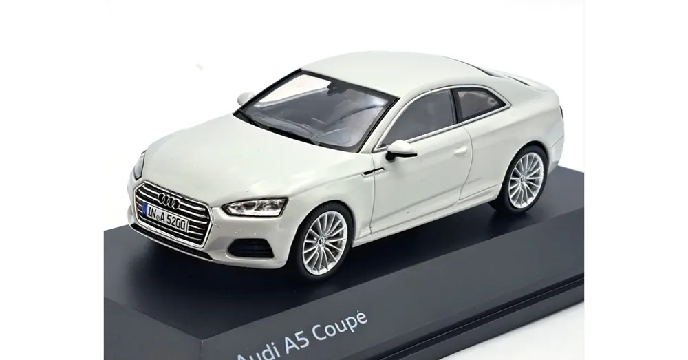 Audi A5 Coupe 2017 1 43 Fehér Exkluzív ajánlat