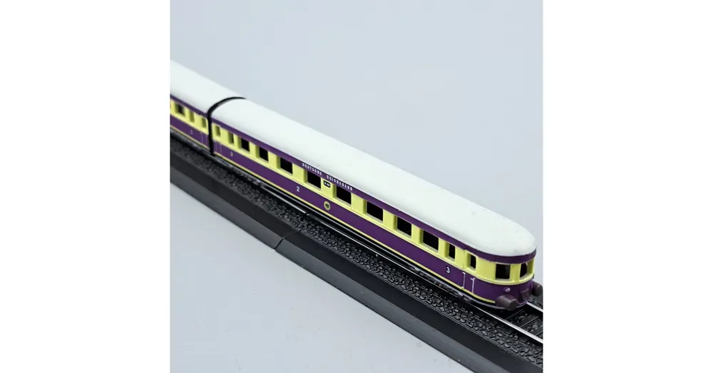 Legkelendőbb Henschel-Wegmann-Zug-Z Gauge 1 220 vonat