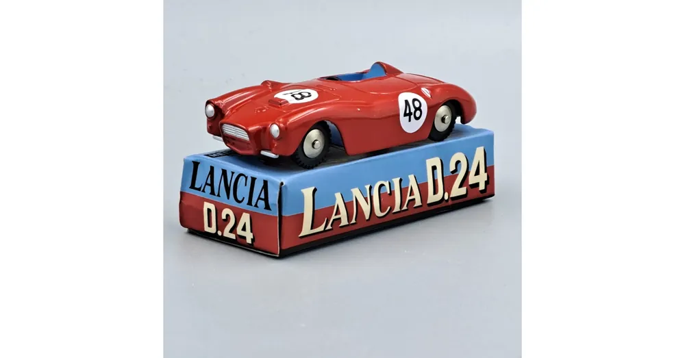 Lancia Delta 24 48 1 48 modellautó Outlet