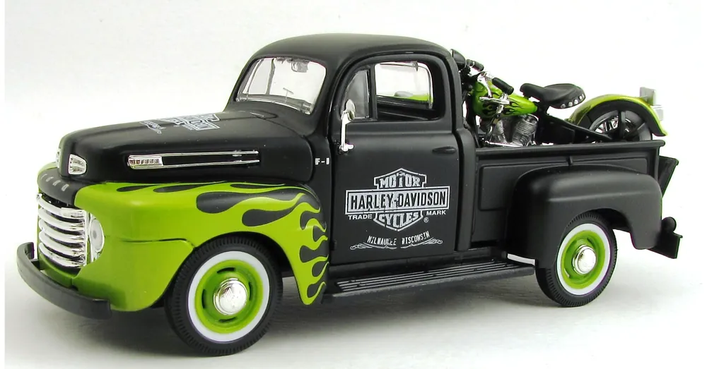 Árengedmény Ford F1 Pick-up 1948 + Harley 1 24