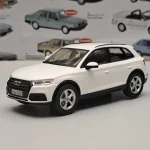Szuper akció Audi Q5 2017 1 43 Fehér