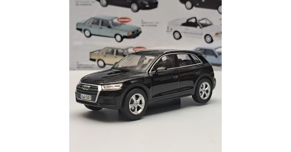 Audi Q5 2017 1 43 Fekete Legjobb ár