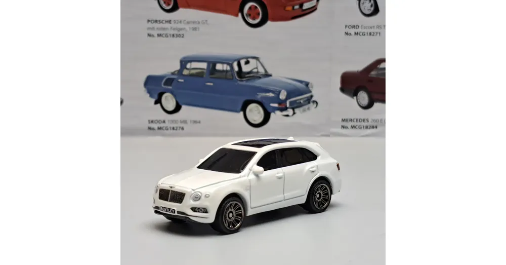 Olcsó Bentley Bentayga Matchbox 1 64 D