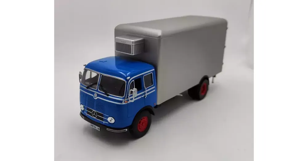 Mercedes-Benz LP334 1 43 Biztonságos fizetés