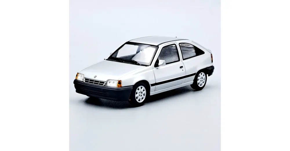 Opel Kadett E 1990 1 43 Ezüst Minichamps Árcsökkenés