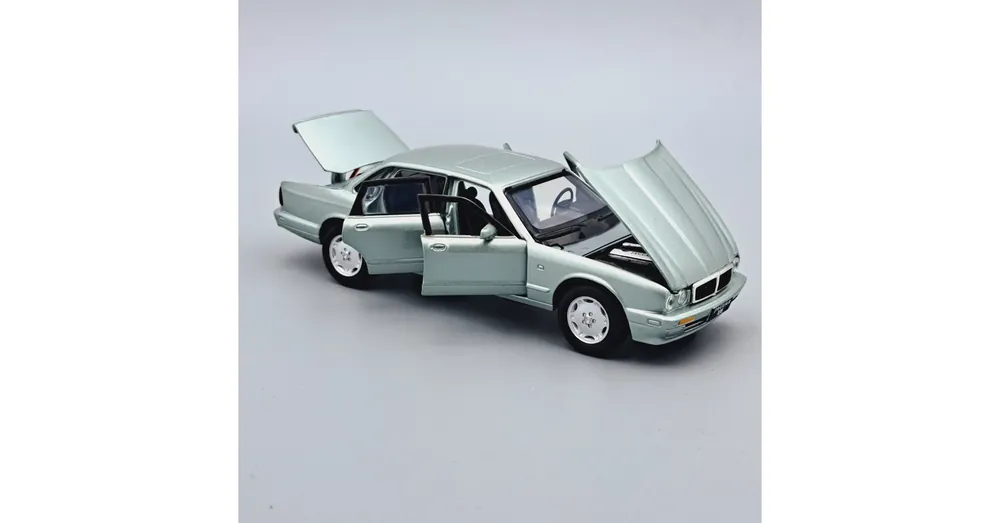 Jaguar XJ6 1 32 Tayumo világos zöld autó Alacsony ár