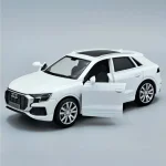 Végkiárusítás Audi Q8 1 36 Tayumo fehér játékautó