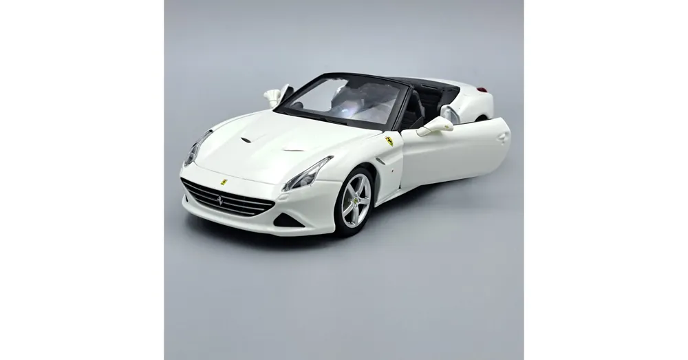 Azonnali szállítás Ferrari California T Spider Cabrio 2014