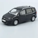 Volkswagen Touran 2010 1 43 IXO Szuper akció