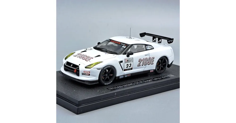 Korlátozott ajánlat Nissan Nismo R35 GTR 2010 1 43 Ebbro