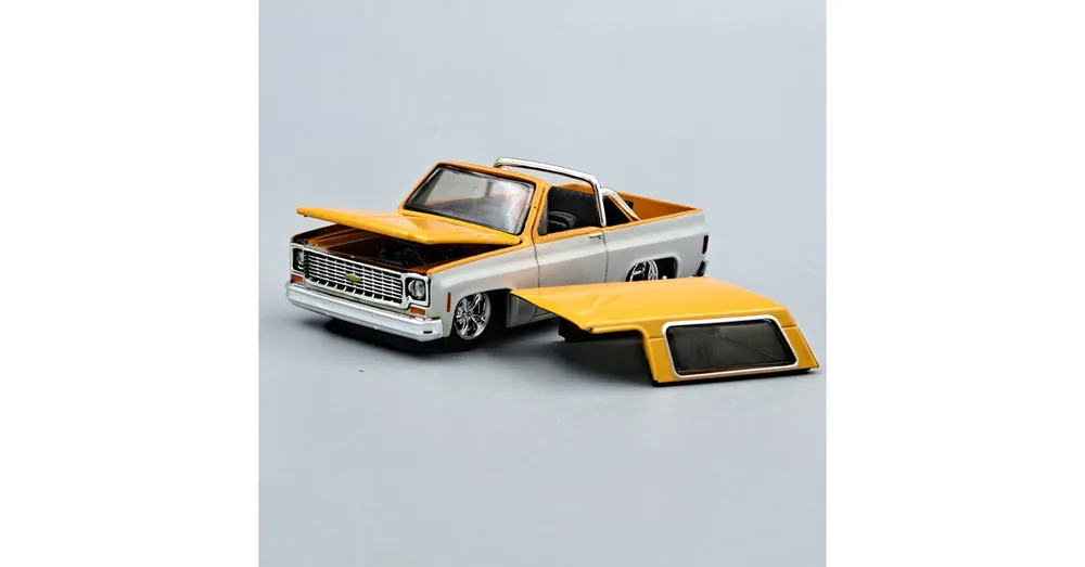 Chevrolet K5 Blazer 1973 1 64 M2 Machine Népszerű