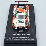Utolsó esély Audi R8 LMS 2019 1 64 Para64 modellautó