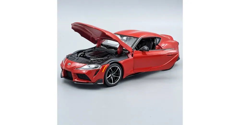 Végkiárusítás Toyota GR Supra 1 24 Maisto modellautó
