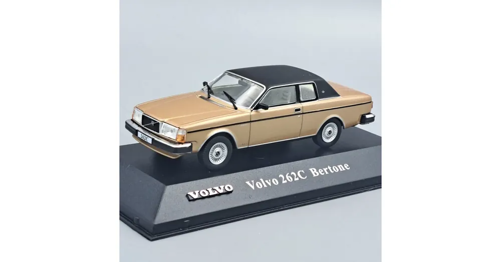 Legjobb ár Volvo 262C Bertone Coupe 1977 1 43