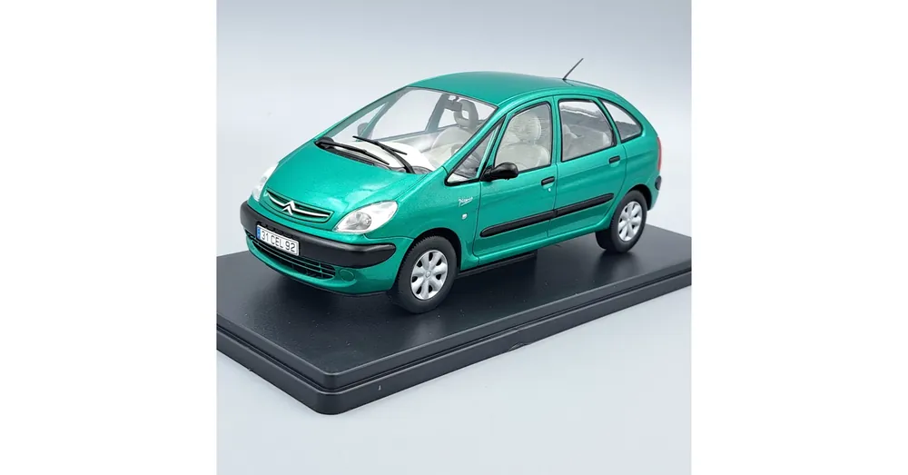 Citroen Xsara Picasso 1 24 modellautó Olcsóbb