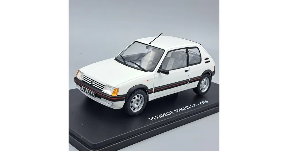 Kedvezmény Peugeot 205 GTI 1.9 1985 1 24 modellautó
