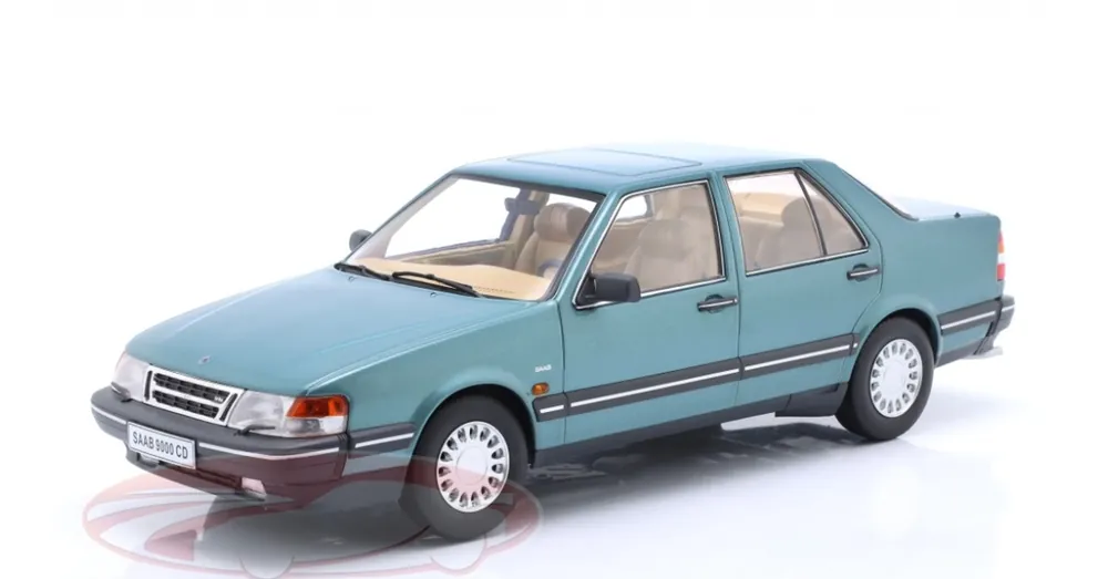 Kiárusítás Saab 9000 CD 1990 1 18 Triple9 zöld