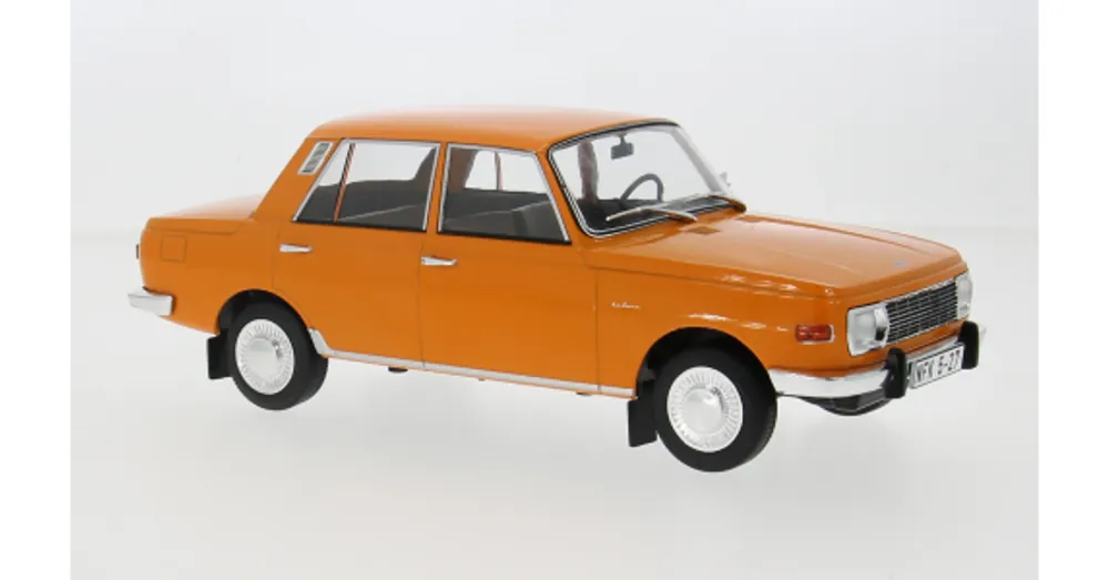 Wartburg 353 1 18 naranssárga MCG modell Kiárusítás