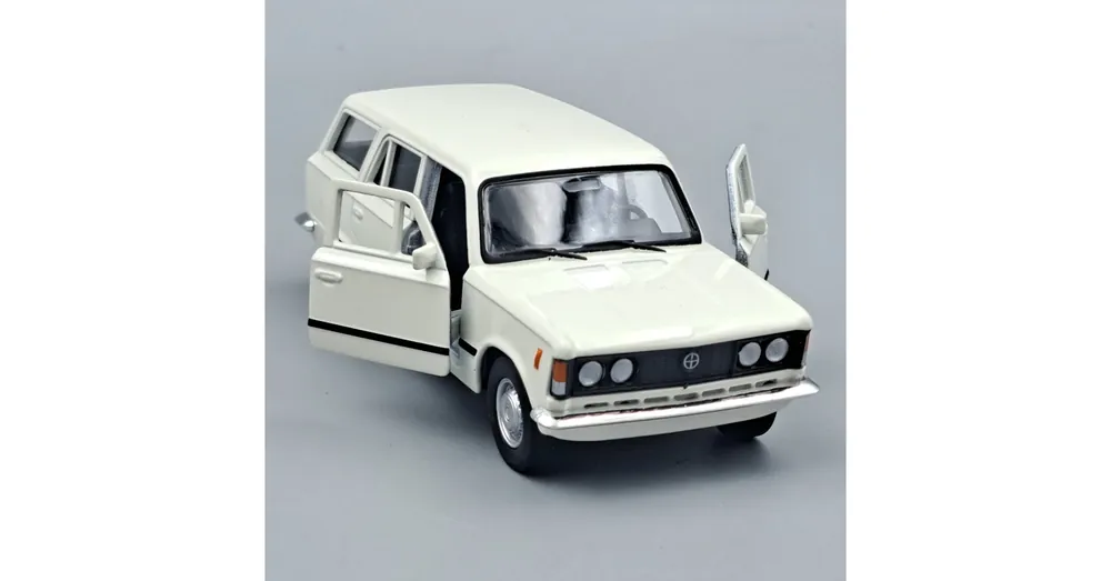 Árcsökkenés Fiat 125P Kombi Welly modellautó fehér