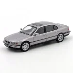 Legkelendőbb BMW E38 750 IL 2000 1 64 Mini GT 792