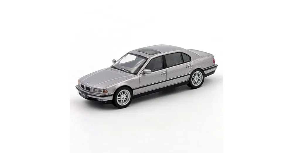 Legkelendőbb BMW E38 750 IL 2000 1 64 Mini GT 792