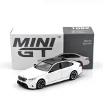 Vedd meg online BMW M5 fehér 1 64 Mini GT modell 1092