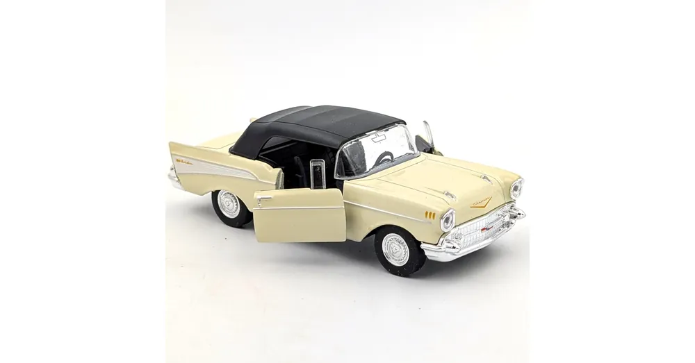 Vásárlói kedvenc Chevrolet Bel Air Welly zárt krém