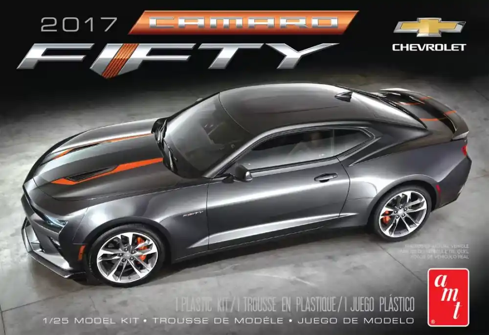 AMT AMT1035 1 25 2017 Chevy Camaro 50th Anniversary Legnépszerűbb
