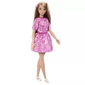 Barbie Fashionista Barátnők Stílusos Divatbaba, fekete ruhában Alacsony ár