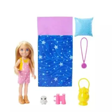 Barbie Kempingező Chelsea baba CSOMAGOLÁSSÉRÜLT Legkelendőbb