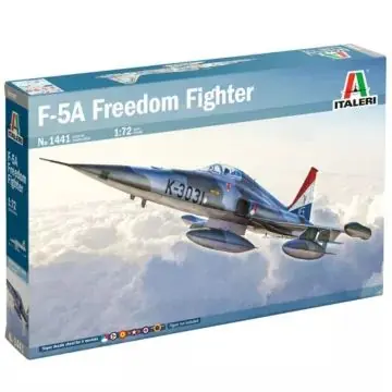 Újdonság Italeri F-5A Freedom Fighter repülőgép makett, 1 72