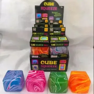 Outlet Squeeze Cube - Nyomkodható kocka többféle