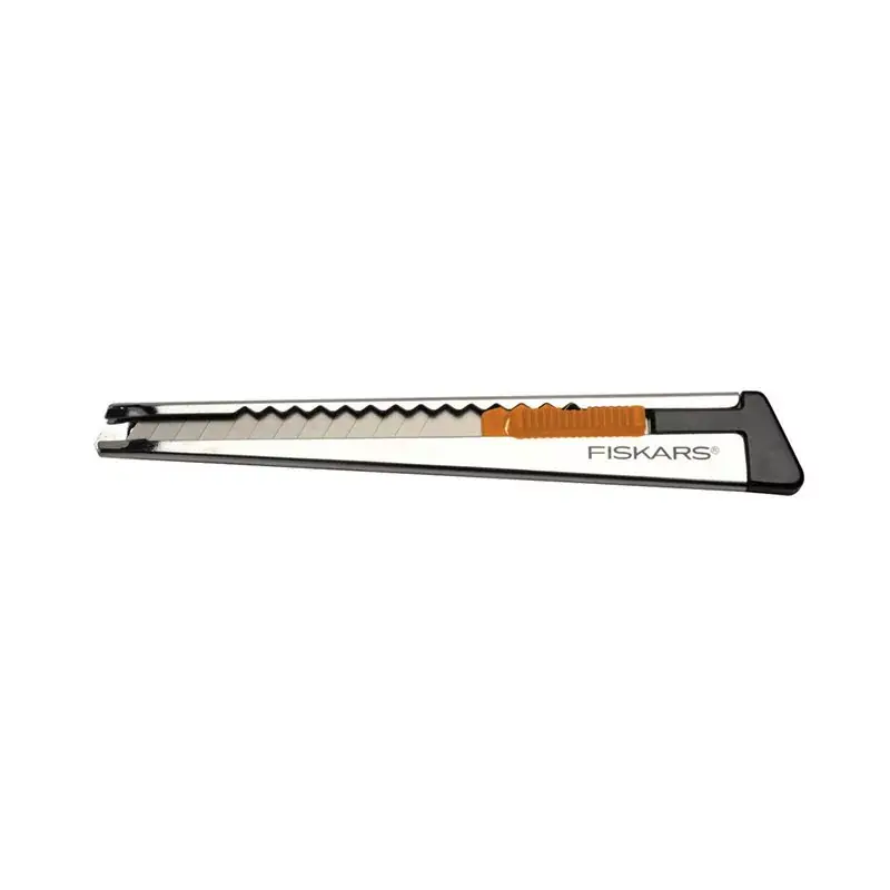 Univerzális vágókés lapos FISKARS professzionális 9mm Biztonságos fizetés