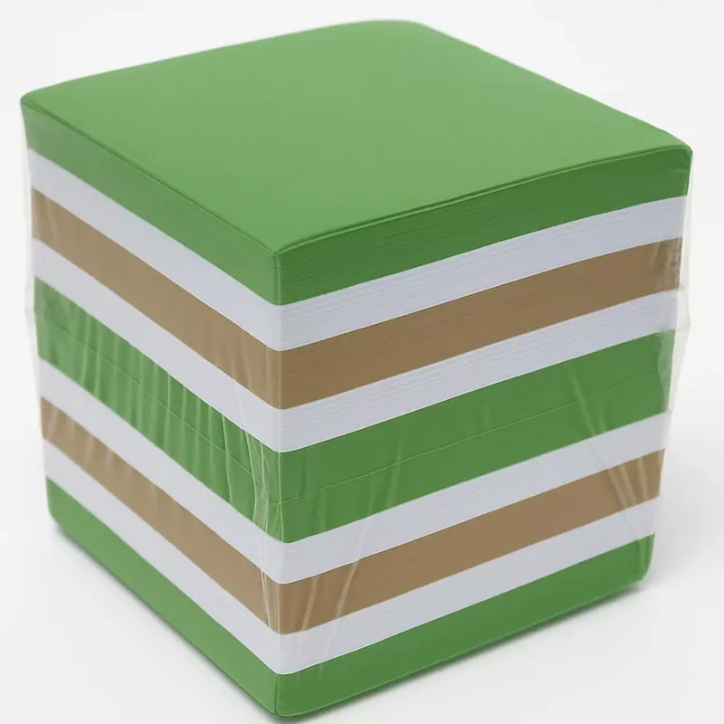 Kedvezmény Jegyzettömb színes ragasztott 900 lapos 8,5x8,5x8,5cm