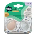 Tommee Tippee Night Time 2 db-os fluoreszkáló ortodontikus cumi szett több változatban (0–6 hó) Szezonális akció