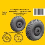 Újdonság CMK Beaufighter Mk.VI/X/21 Mainwheels - Late Wheel Disk / Hexagonal Tread Pattern 1 72 (129-7483)