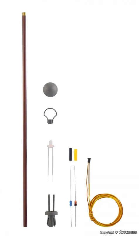 Viessmann 6727 Építőkészlet - Állomási térvilágítás faoszlopon, DR (Deutsche Reichsbahn) - melegfehér LED (H0) Alacsony ár